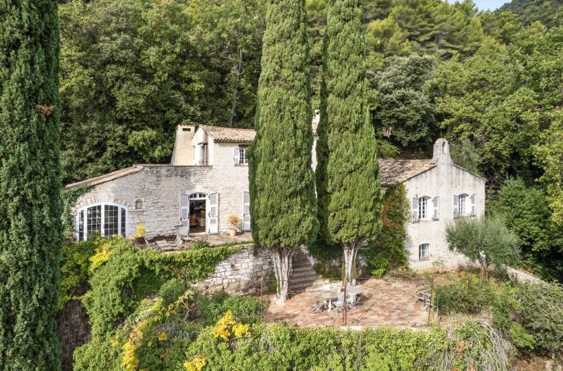 Maison 11 pièces 500 m² · à Tourrettes-sur-Loup · 500 m² · 2 900 000 €
